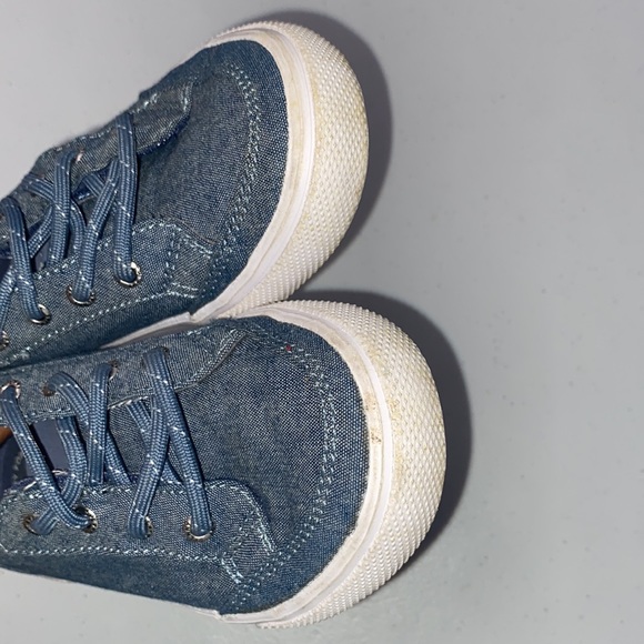 Sperry Boy’s Denim Jean Slip On Velcro Sneakers Memory Foam Size 12 - Picture 3 of 12